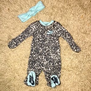 Nike baby girl one piece with headband